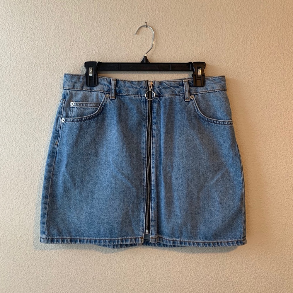 Topshop light/medium wash jean skirt